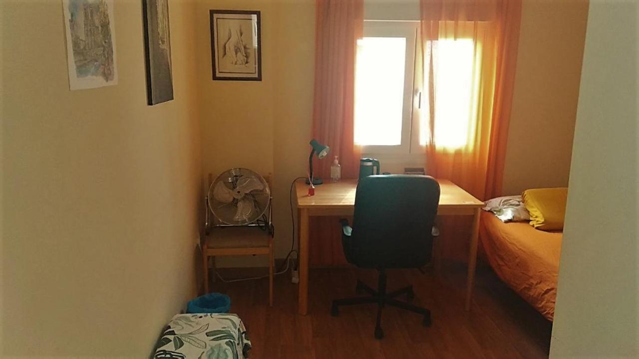 4 Estaciones Bnb Sevilla Exterior foto